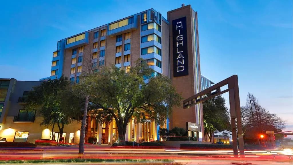 The Highland Dallas Curio Collection by Hilton