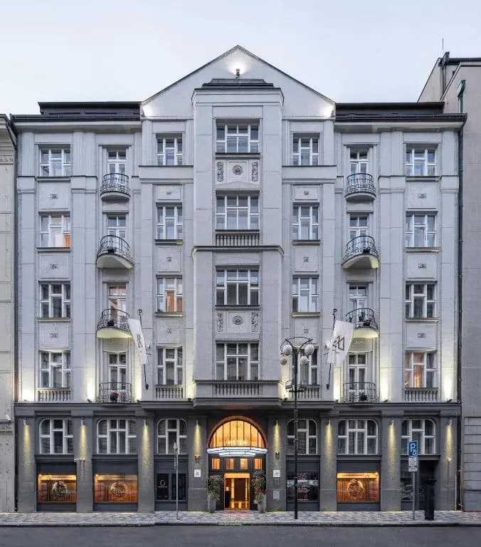 The Emblem Hotel