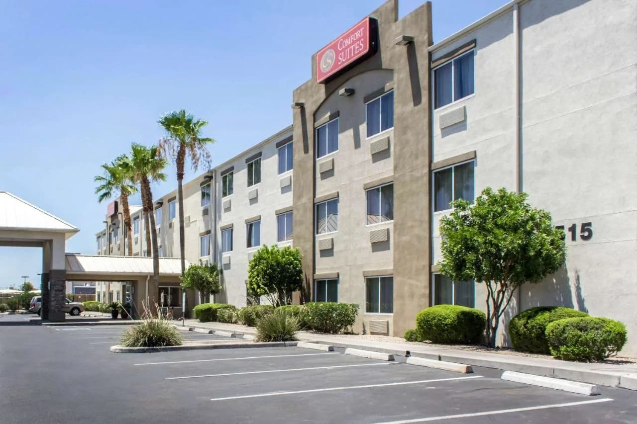 Comfort Suites At Tucson Mall